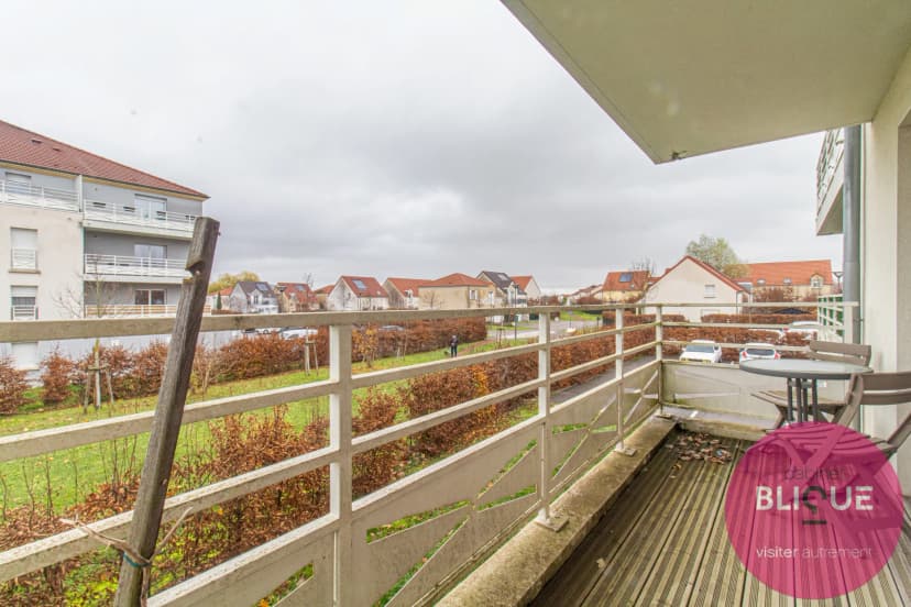 thumbnail of estate's photo