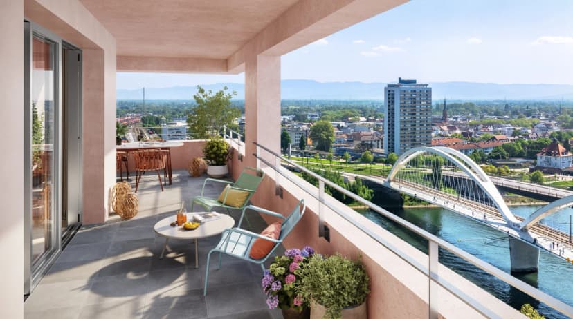 thumbnail of estate's photo