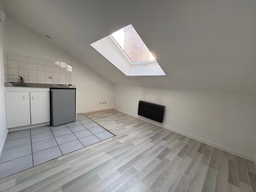 thumbnail of estate's photo