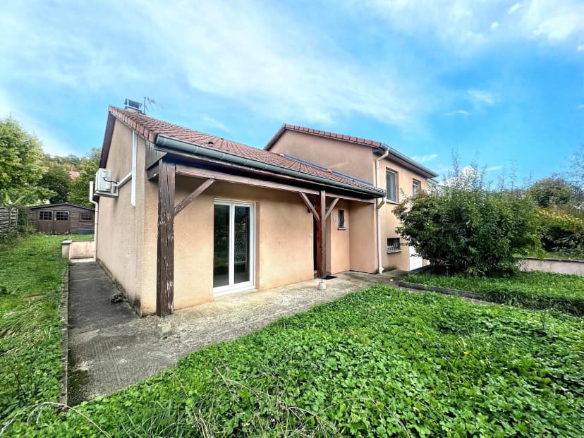 thumbnail of estate's photo