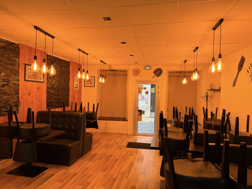 thumbnail of estate's photo