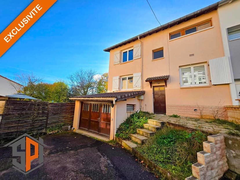 thumbnail of estate's photo