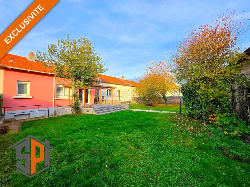 thumbnail of estate's photo