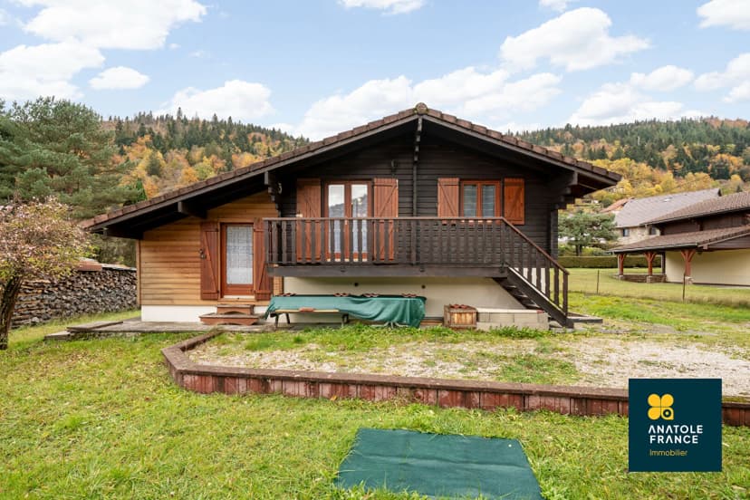 thumbnail of estate's photo