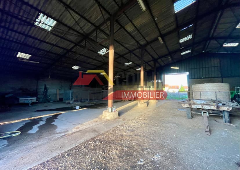 thumbnail of estate's photo