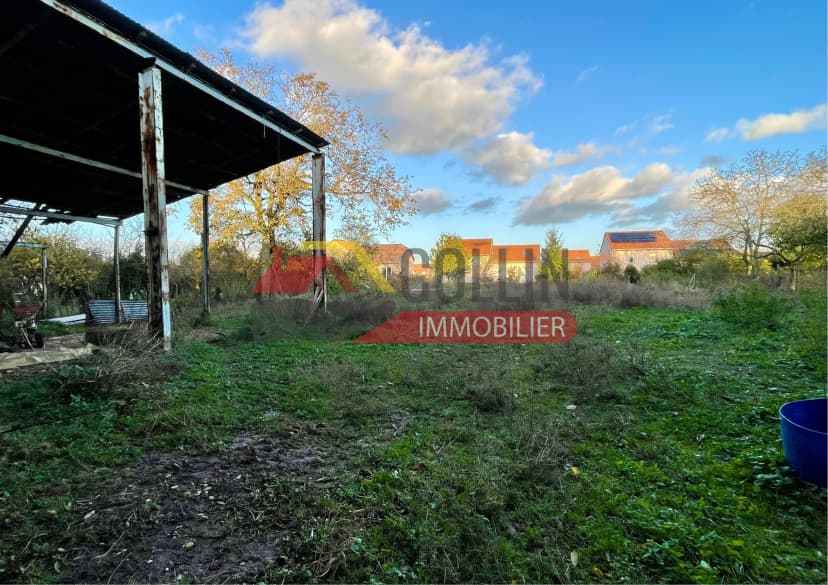 thumbnail of estate's photo