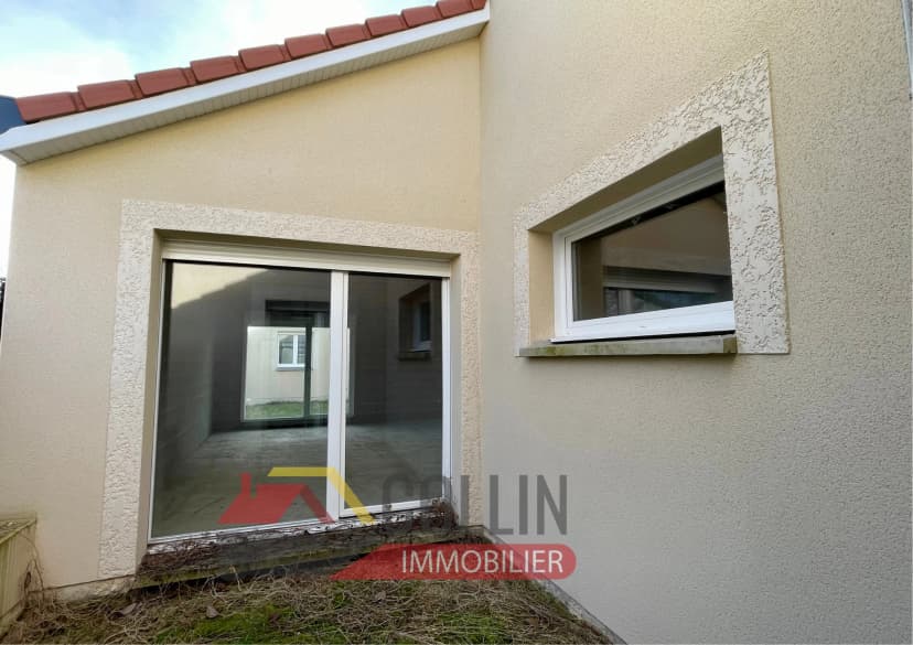 thumbnail of estate's photo